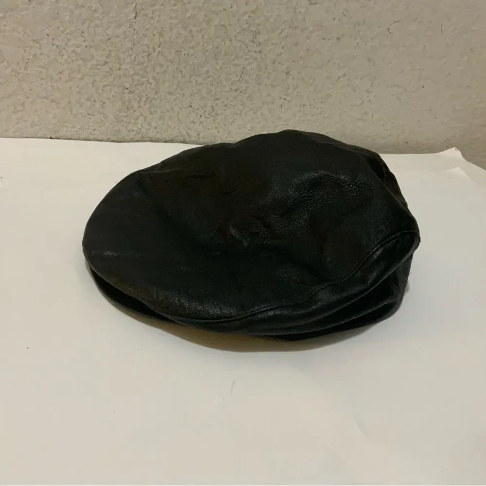Wilson leather newsboy leather black hat Medium